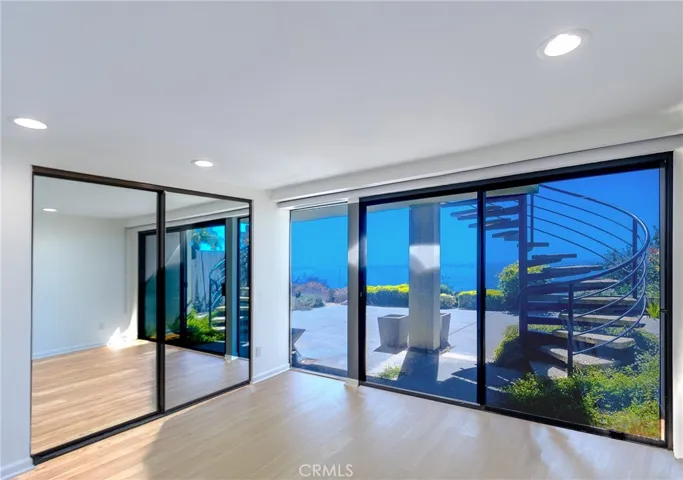 1305 La Mirada Street, Laguna Beach, California 92651