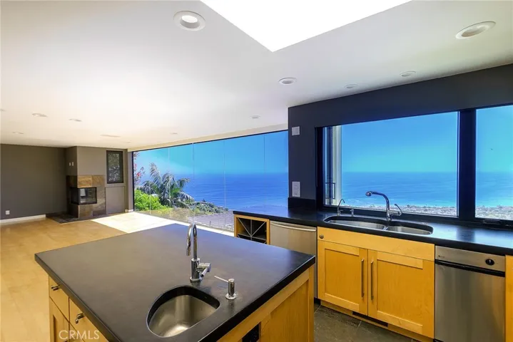 1305 La Mirada Street, Laguna Beach, California 92651
