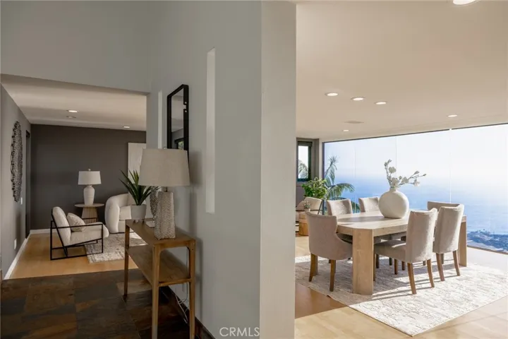 1305 La Mirada Street, Laguna Beach, California 92651