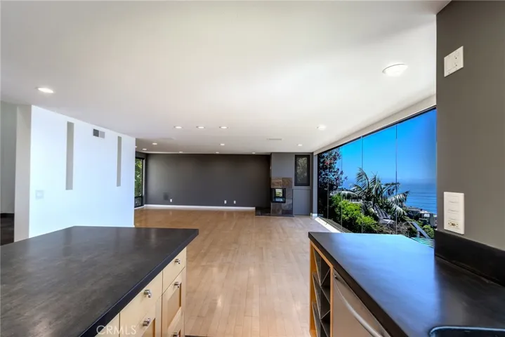 1305 La Mirada Street, Laguna Beach, California 92651