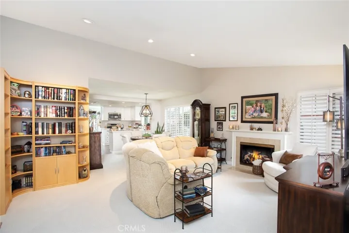 21520 Via La Naranja, Yorba Linda, California 92886