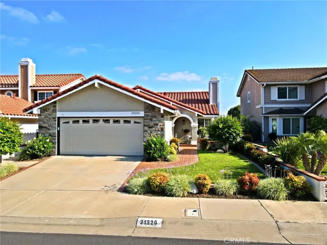 21520 Via La Naranja, Yorba Linda, California 92886