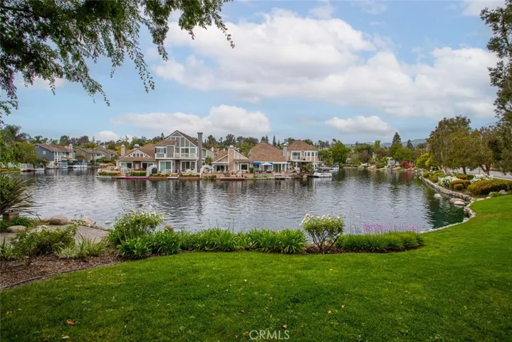 21520 Via La Naranja, Yorba Linda, California 92886