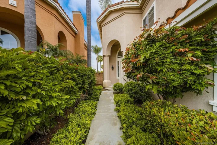 27100 S Ridge Dr, Mission Viejo, California 92692