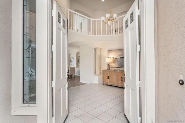 27100 S Ridge Dr, Mission Viejo, California 92692