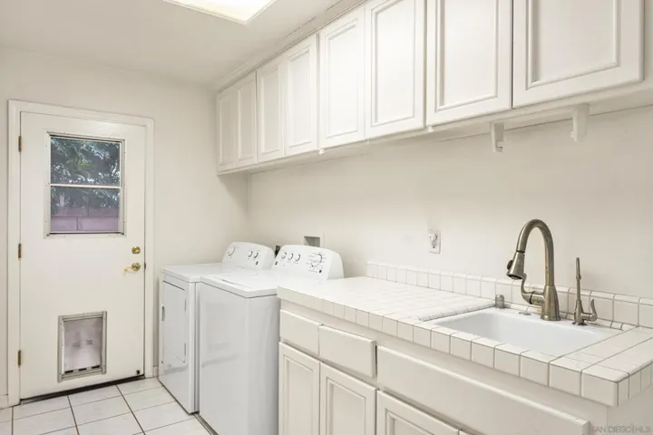 27100 S Ridge Dr, Mission Viejo, California 92692