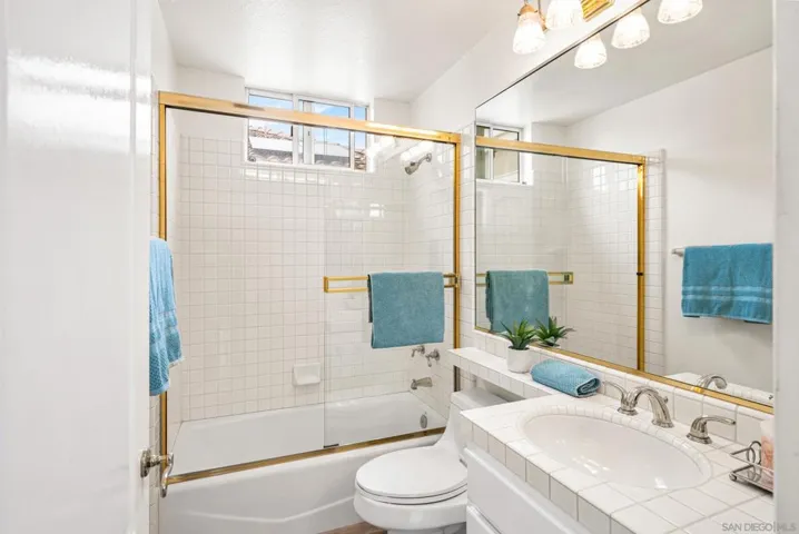 27100 S Ridge Dr, Mission Viejo, California 92692