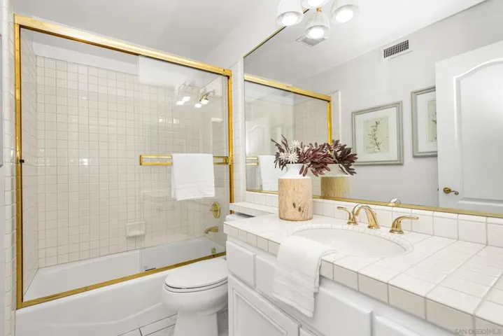 27100 S Ridge Dr, Mission Viejo, California 92692