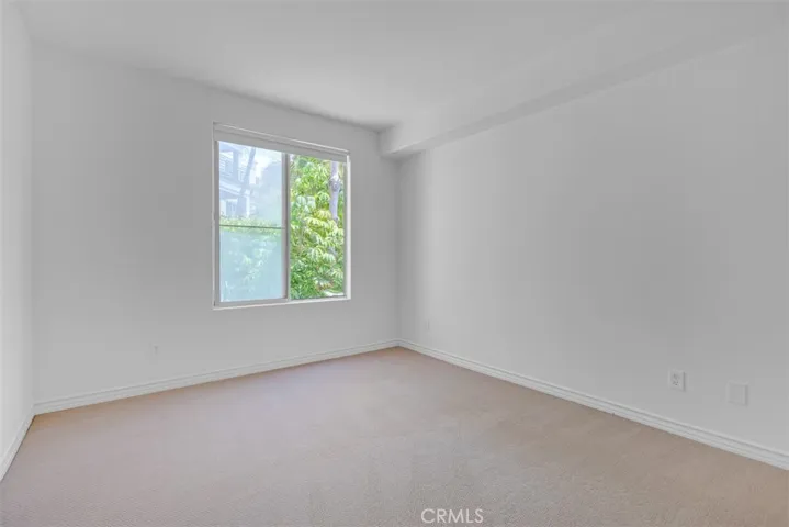 2233 Martin 203, Irvine, California 92612