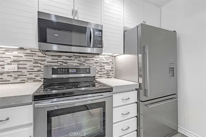 2233 Martin 203, Irvine, California 92612