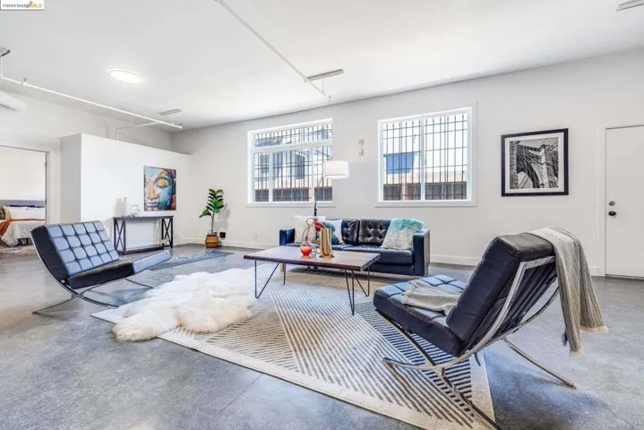 2842 Adeline St 2, Oakland, California 94608