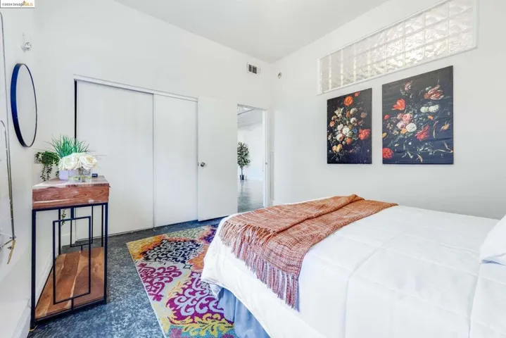 2842 Adeline St 2, Oakland, California 94608