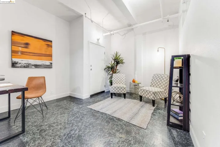 2842 Adeline St 2, Oakland, California 94608
