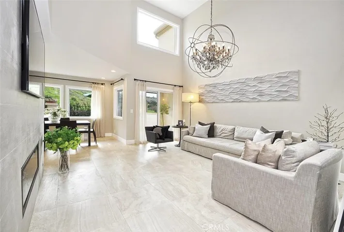 20 Via Capri, Rancho Palos Verdes, California 90275