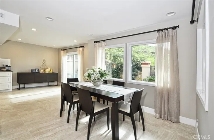 20 Via Capri, Rancho Palos Verdes, California 90275