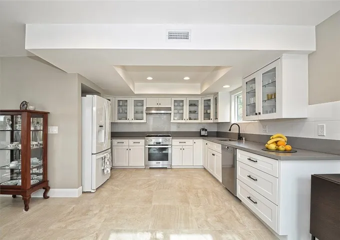 20 Via Capri, Rancho Palos Verdes, California 90275