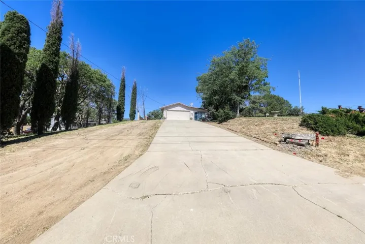 22621 Camp Drive, Tehachapi, California 93561