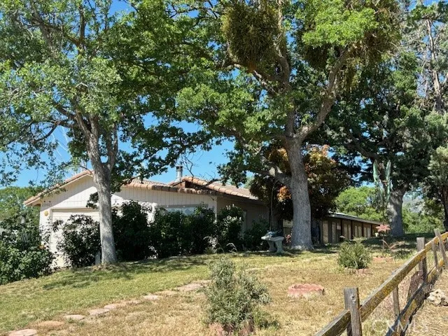 22621 Camp Drive, Tehachapi, California 93561