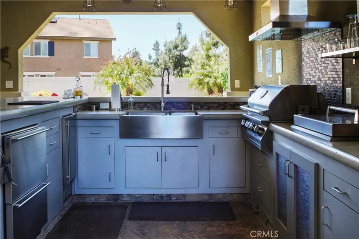 Patio Kitchen