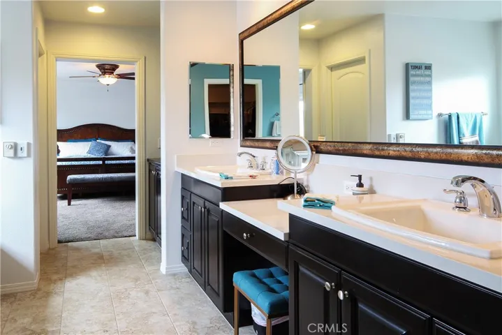 Main Bath 3