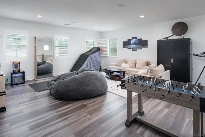 1309 Portola Road, Encinitas, California 92024
