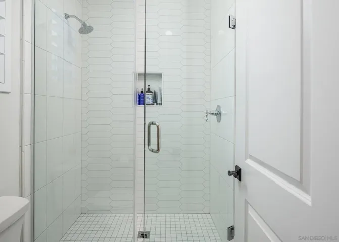 1309 Portola Road, Encinitas, California 92024