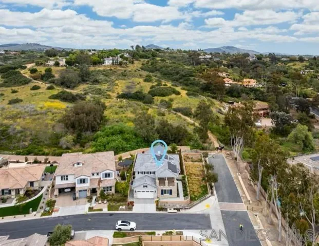1309 Portola Road, Encinitas, California 92024