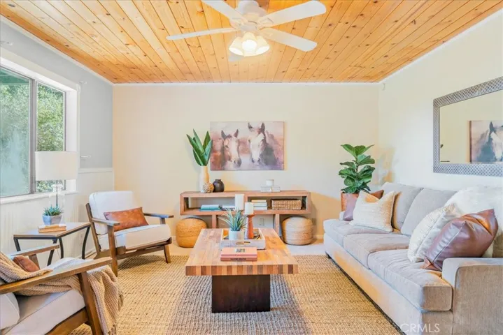 10705 Portal Road, Atascadero, California 93422