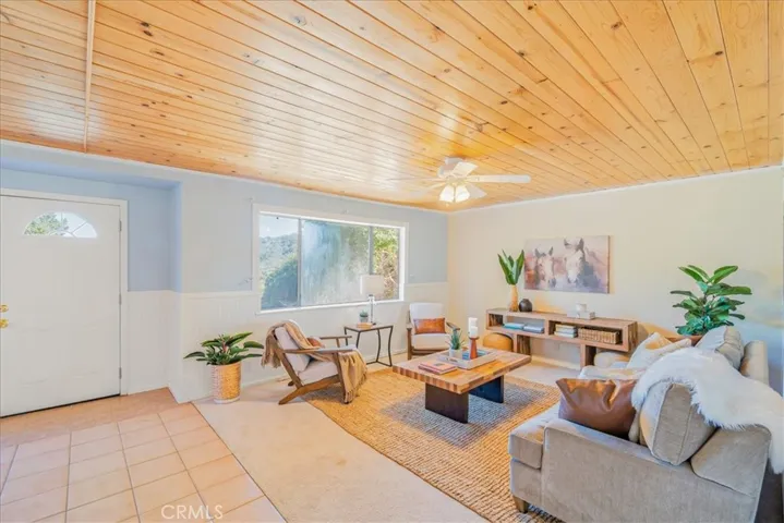 10705 Portal Road, Atascadero, California 93422