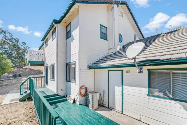 10705 Portal Road, Atascadero, California 93422