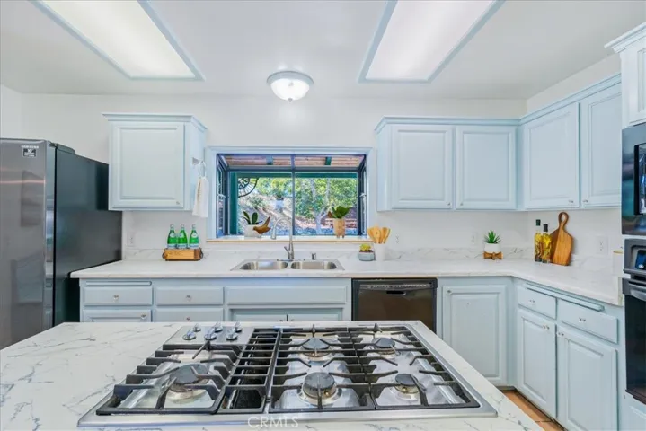 10705 Portal Road, Atascadero, California 93422