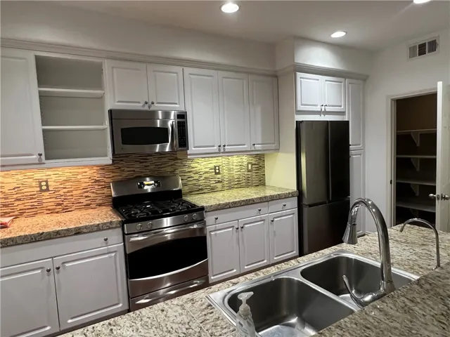 371 W Linden Drive, Orange, California 92865