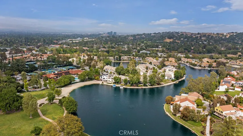 4645 Park Mirasol, Calabasas, California 91302