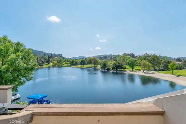 4645 Park Mirasol, Calabasas, California 91302