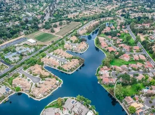 4645 Park Mirasol, Calabasas, California 91302