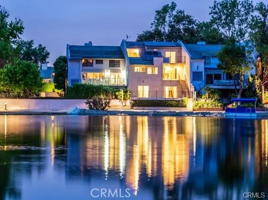 4645 Park Mirasol, Calabasas, California 91302