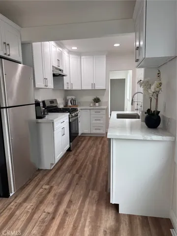 472 E Sunset Street, Long Beach, California 90805