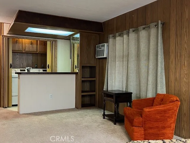 DEN W/BAR FACING EAST