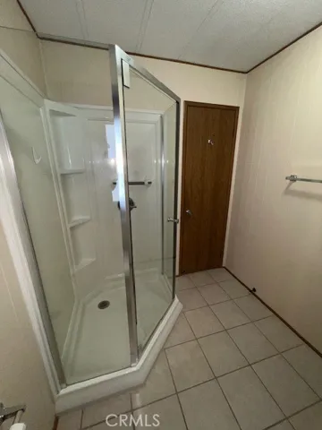UPGRADED STAND ALONE SHOWER