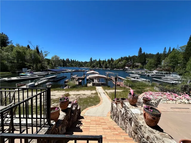 Rare direct access to dock from house