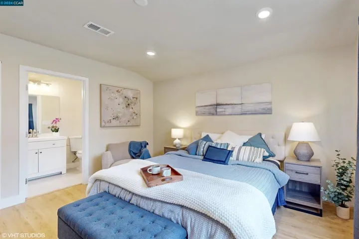 5054 Congress Avenue, Oakland, California 94601