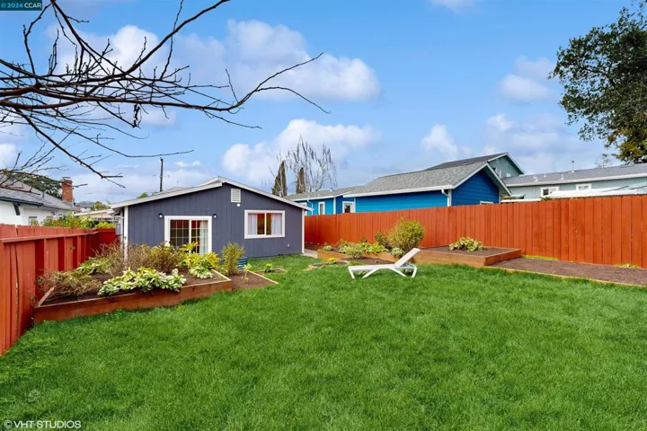 5054 Congress Avenue, Oakland, California 94601