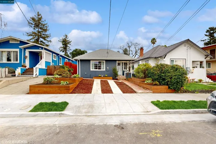 5054 Congress Avenue, Oakland, California 94601
