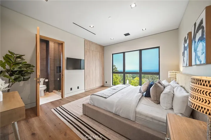 Bedroom 2 offers ensuite
