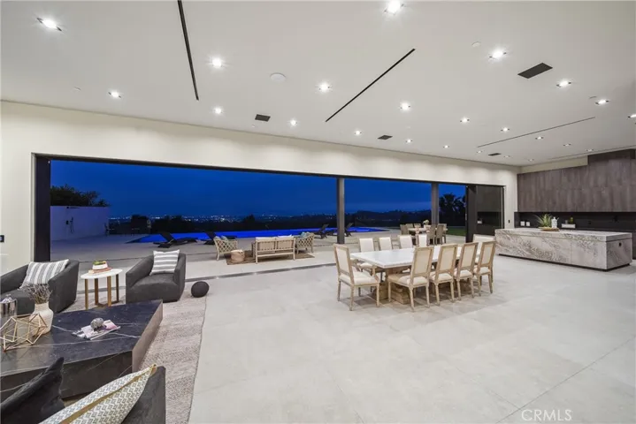 Beautiful Open Floor Plan