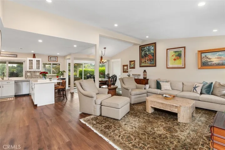 27901 Via Prados, Mission Viejo, California 92692