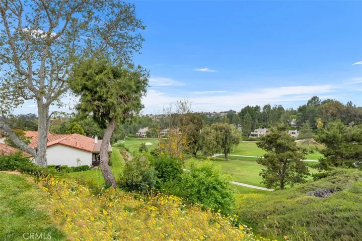 27901 Via Prados, Mission Viejo, California 92692