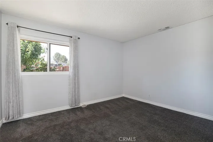 13155 E W10 Avenue E, Pearblossom, California 93553