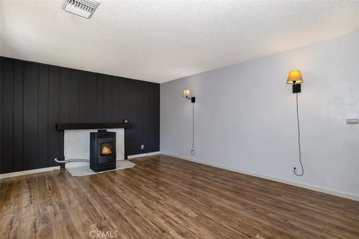 13155 E W10 Avenue E, Pearblossom, California 93553