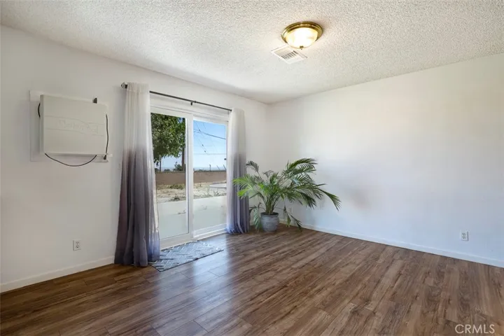 13155 E W10 Avenue E, Pearblossom, California 93553